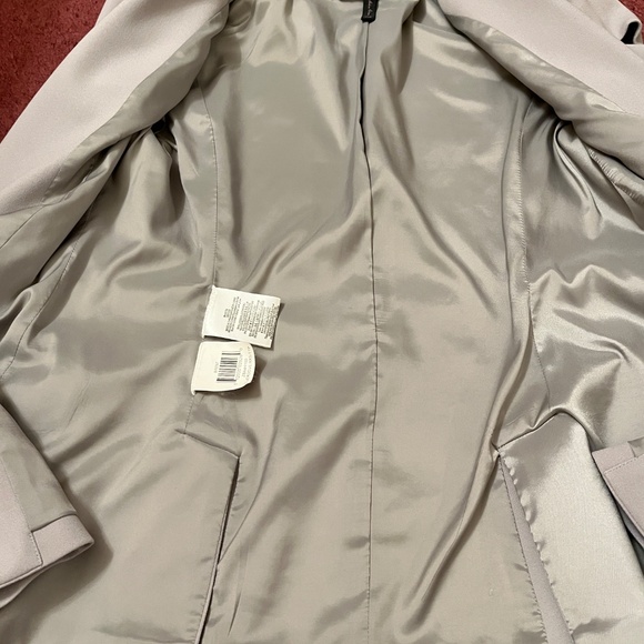 BCBG MAX AZRIA Womens Blazer - Picture 5 of 5